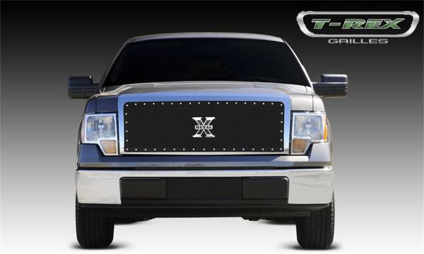 T-Rex Grilles - T-Rex Grilles 6715681 X-Metal Series Studded Mesh Grille